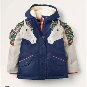 Mini Boden Girls Kids Sherpa-lined Anorak with horse Applique size 5/6 GUC.